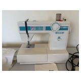WHITE Model 1805 Sewing Machine WHITE Model 1805 Sewing Machine