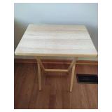 Wooden TV Tray Set Wooden TV Tray Set