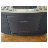 Sony CD - Cassette - Radio Boombox Sony CD - Cassette - Radio Boombox