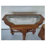 Etched Glass Oak Side Table & Heart Step Stool Etched Glass Oak Side Table & Heart Step Stool