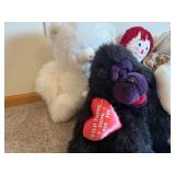 Dolls and Stuffed Animals Dolls and Stuffed Animals