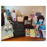 Lot of Bathroom Supplies Lot of Bathroom Supplies