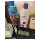 Lot of Bathroom Supplies Lot of Bathroom Supplies