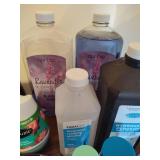 Lot of Bathroom Supplies Lot of Bathroom Supplies