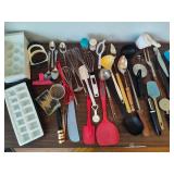 Large Assortment of Useful Kitchen Tools Large Assortment of Useful Kitchen Tools