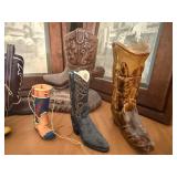 Cowboy Decor inc. Hallmark "Pony Express" Cowboy Decor inc. Hallmark "Pony Express"