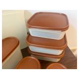 Vintage Tupperware Storage Containers Lot 1 - Brown Lids Vintage Tupperware Storage Containers Lot 1 - Brown Lids