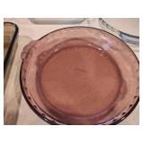 Lot of 7 Glass Baking Dishes & Pie Pans Lot of 7 Glass Baking Dishes & Pie Pans