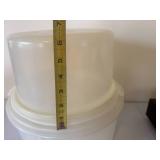 Tupperware Cake and other Storage Containers Tupperware Cake and other Storage Containers
