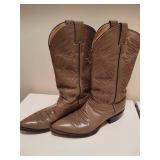 Two Pair of Justin Cowboy Boots Two Pair of Justin Cowboy Boots