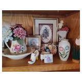 Lot of Vintage Floral Decor Lot of Vintage Floral Decor
