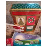 Lot of Christmas Cards & Wrapping Paper Lot of Christmas Cards & Wrapping Paper