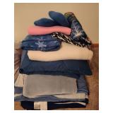 Lot of Asst Blankets & Comforters Lot of Asst Blankets & Comforters