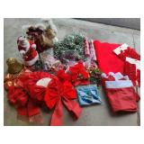 Misc Assortment of Christmas Decor Misc Assortment of Christmas Decor