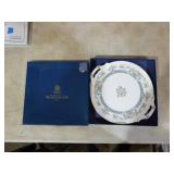Royal Worchester Fine Bone China Serving Platter with Handles Royal Worchester Fine Bone China Serving Platter with Handles