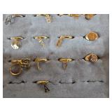2 Trays of Adjustable Size Rings 2 Trays of Adjustable Size Rings