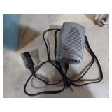 Rubbermaid 12 Volt Tailgate Cooler Rubbermaid 12 Volt Tailgate Cooler