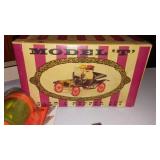 Vintage Salt Pepper Shakers (9 Sets) And More.