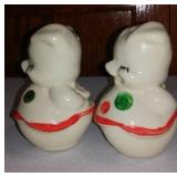 Shawnee American Pottery Pig Salt And Pepper