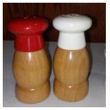 MCM Chef And Elephant Salt And Pepper (3)
