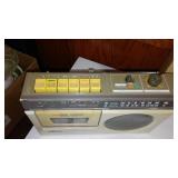 Vintage Electronics Ge, Avon, Lloyds, Unitech