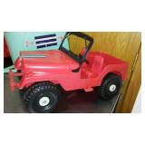Vintage 70s Chuck Wagon Jeep, Marx Johnny Jeep And Horse Trailer