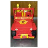 Vintage 70s Chuck Wagon Jeep, Marx Johnny Jeep And Horse Trailer