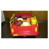 Vintage 70s Chuck Wagon Jeep, Marx Johnny Jeep And Horse Trailer