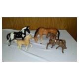 Vintage Coronet Porcelain Horses And More. (4)