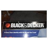 Black And Decker Heavy Duty Paper Shredder.