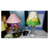 Avon Lamps (2) And Cologne Lamp Avon And Old Spice Gift Sets (3).