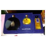 Avon Lamps (2) And Cologne Lamp Avon And Old Spice Gift Sets (3).