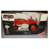 Agco Country Classic Allis Chalmers 1/16 Scale Tractor