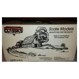 Agco Country Classic Allis Chalmers 1/16 Scale Tractor
