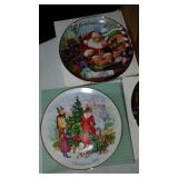 Avon Collectible Holiday Plates, New In Box. (15)