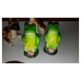 Vintage Collectible Salt And Pepper Shakers (8) Frogs, Monkey, Skunk And More