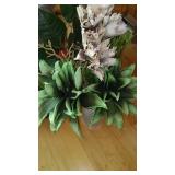 Cabin Teardown:   Howard Elliot Mirror, Reclining  Chair, Décor.