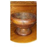 Wood And Ceramic Décor.