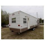 2007 Breckenridge Park Model Damon Series M-844-SB Triple Slide Camper – 44