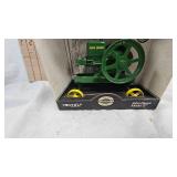 1:16 Ertl Die Cast, John Deere Model G Stationary Engine