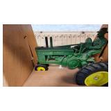 1:16 Scale John Deere Model "A" Tractor with Driver Figure