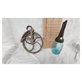 Vintage Cast Iron Pully and Master Manufacturing, Litchfield Oil Spout w/Jar