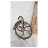 Vintage Cast Iron Pully and Master Manufacturing, Litchfield Oil Spout w/Jar