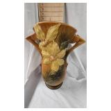 Large Roseville Clematis Pattern Vase 1940