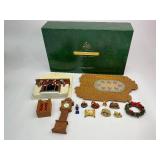 2002 Hallmark Collectors Club Limited Edistion The Family Room