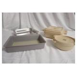 LittonWare Containers w/lids, stainless tray/pan & poly tray/pan
