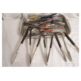 12"x18" Aluminum Baking Pan & tongs