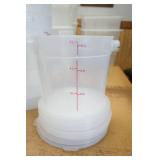 6 qt Round Food Storage Containers w/lids