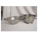 2 Large Stainless Colanders