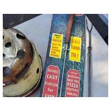 Camp Fire Hot Sandwich & Treat Maker with Roasting Skewer